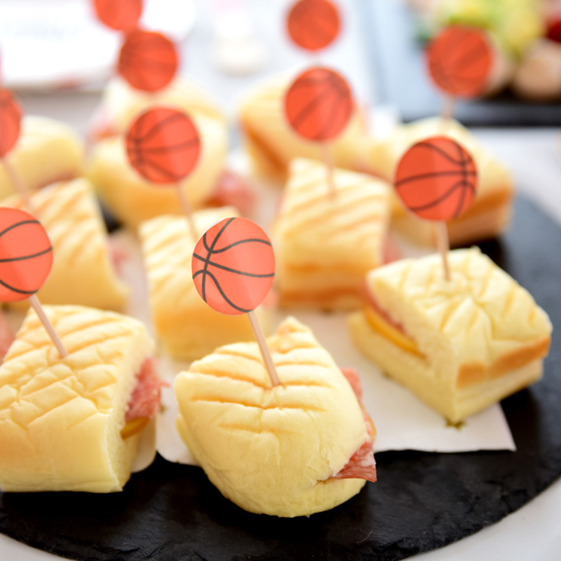 Basketball Themed Birthday Party バスケットボールテーマのバースデイパーティー リトルレモネード キッズパーティープランナー