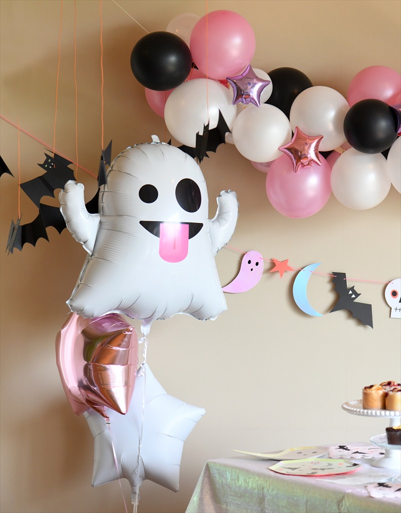 Spooky Pink Halloween Party 怖くないハロウィンパーティーデコレーション ピンクのハロウィン