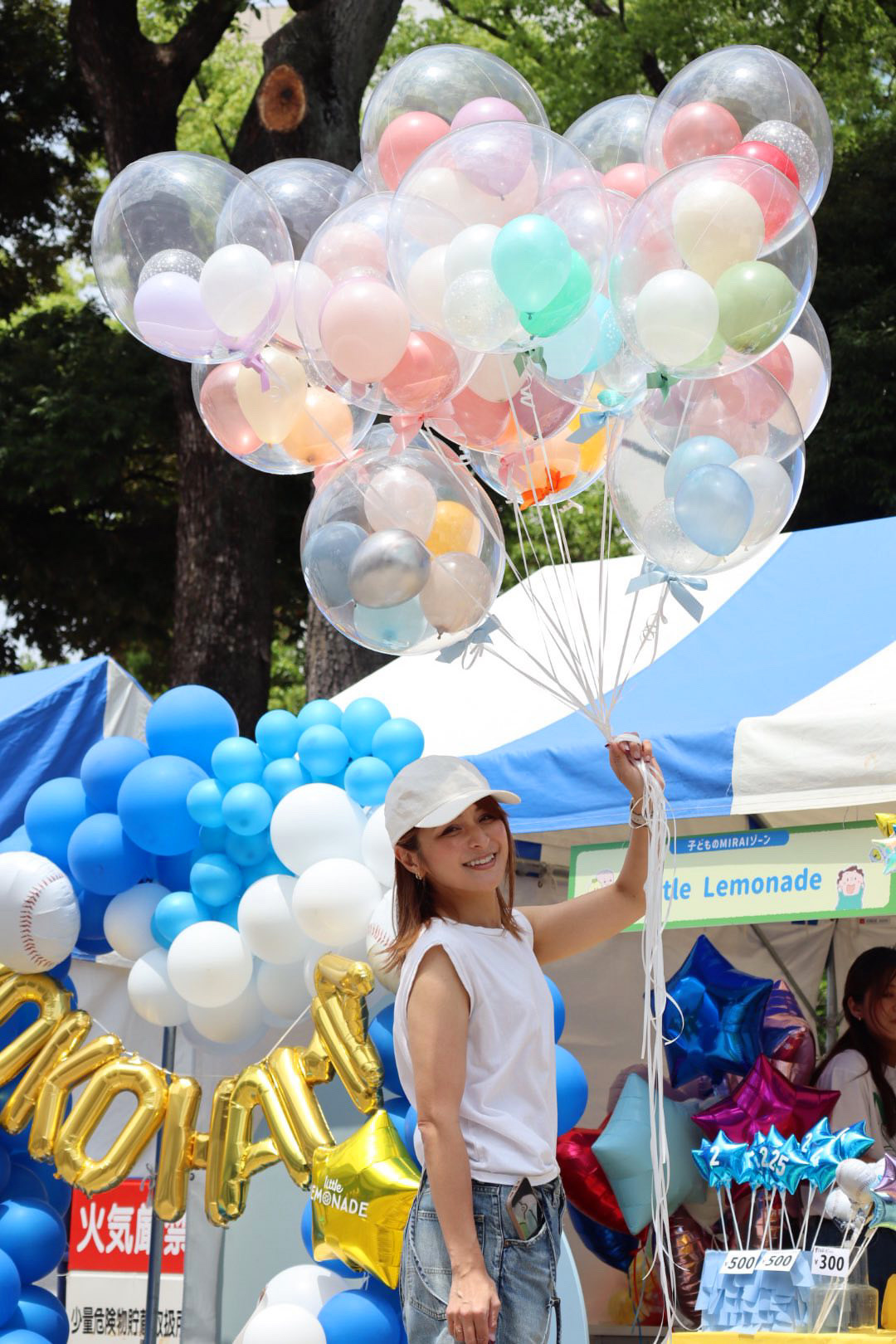 誕生日 風船 横浜 バルーンショップ　パーティーグッズ　リトルレモネード　浜フェス　バブルバルーン　子供の誕生日